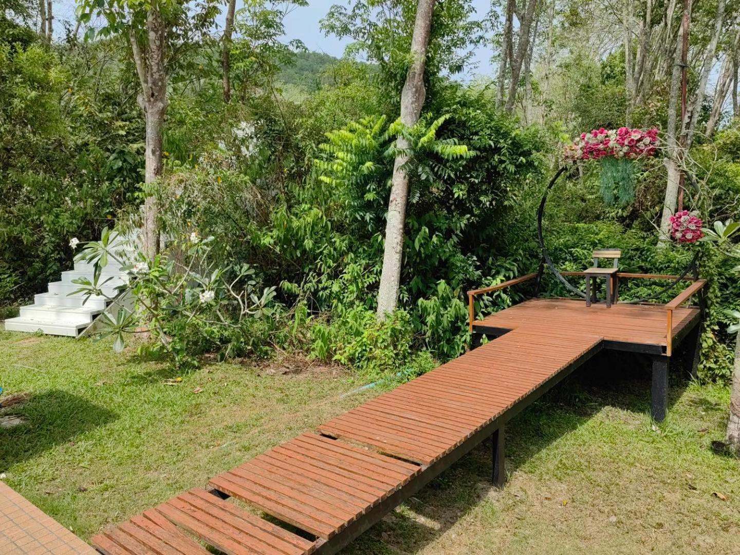 Phumaihom Resort Хатъяй Экстерьер фото