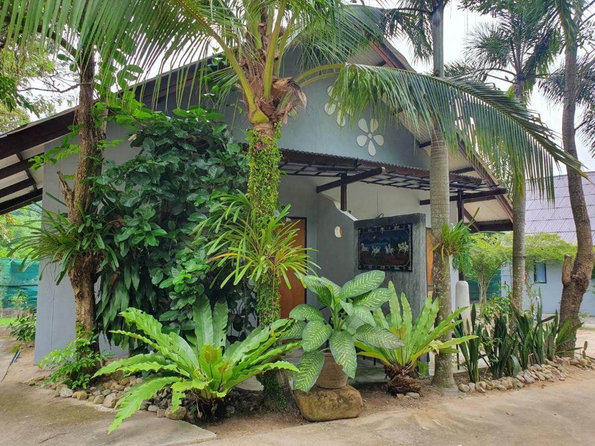Phumaihom Resort Хатъяй Экстерьер фото